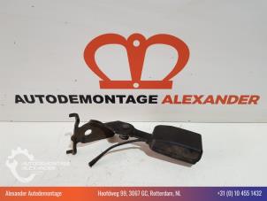 Used Rear seatbelt buckle, right Renault Megane III Grandtour (KZ) 1.5 dCi 110 Price € 20,00 Margin scheme offered by Alexander Autodemontage