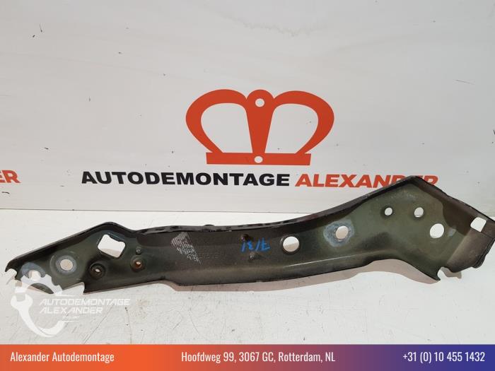 Begagnade Front Renault Megane III Grandtour (KZ) 1.5 dCi 110 Pris € 30,00 Marginaltabell erbjuds av Alexander Autodemontage
