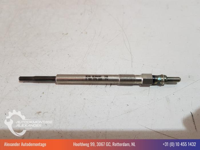 Glow plug Opel Corsa C 1.3 CDTi 16V 0100276008 Z13DT