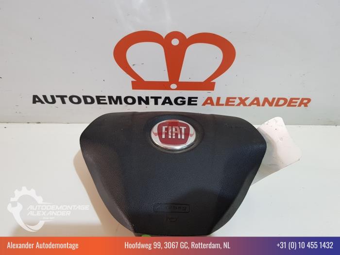 Left airbag (steering wheel) from a Fiat Punto Evo (199) 1.3 JTD Multijet Evo 85 16V Euro 5 2011