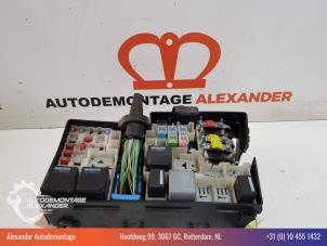 Used Fuse box Ford C-Max (DM2) 1.6 16V Price € 50,00 Margin scheme offered by Alexander Autodemontage