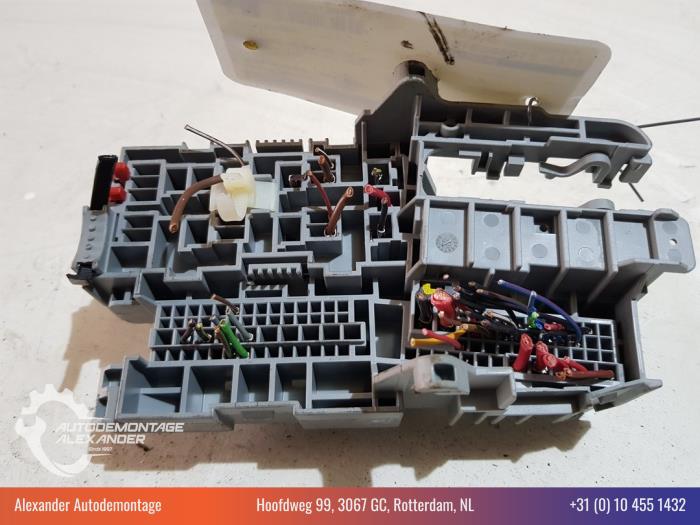 Fuse box Opel Corsa D 1.0 09115148 DELPHI