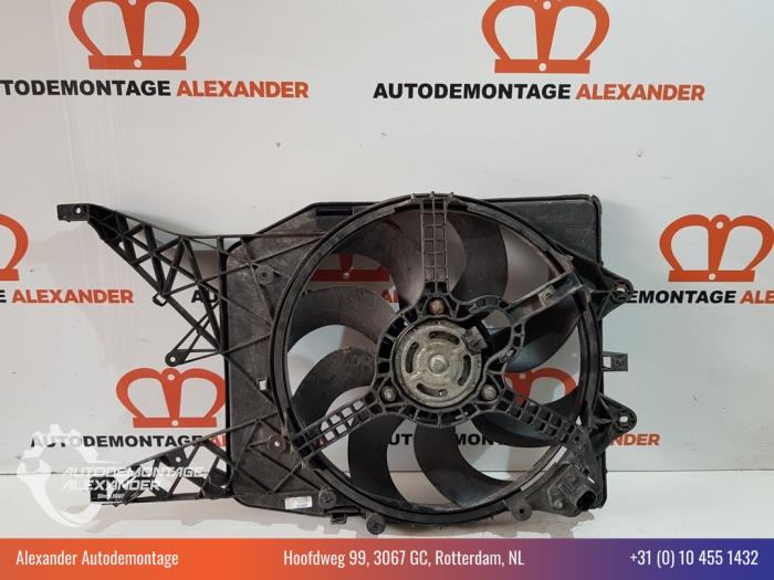 Używane Wentylator Opel Corsa D 1.3 CDTi 16V ecoFLEX Cena € 15,00 Procedura marży oferowane przez Alexander Autodemontage