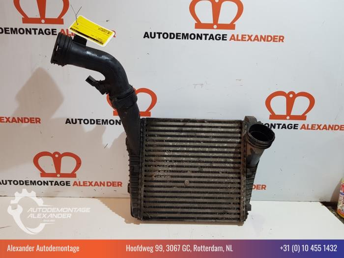 Used Intercooler Volkswagen Touareg (7LA/7L6) 5.0 TDI V10 Price € 70,00 Margin scheme offered by Alexander Autodemontage