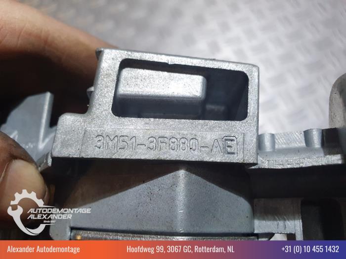 Zündschloss+Schlüssel van een Ford Focus 3 Wagon 1.6 TDCi 95 2011