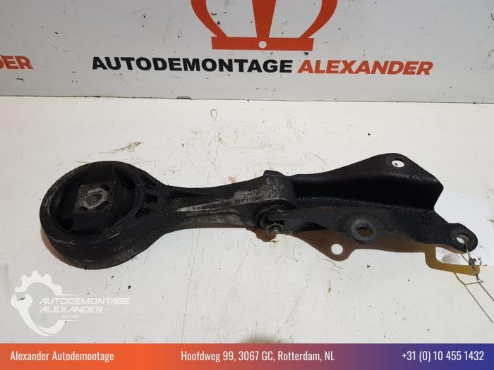 Engine mount from a Volkswagen Polo V (6R) 1.4 TDI DPF BlueMotion technology 2014
