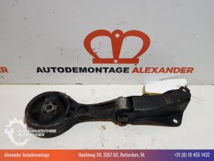 Engine mount from a Volkswagen Polo V (6R) 1.4 TDI DPF BlueMotion technology 2014