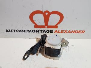 Used Rear seatbelt, right Toyota Yaris II (P9) 1.4 D-4D Price € 40,00 Margin scheme offered by Alexander Autodemontage
