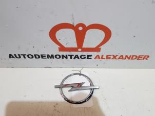 Used Emblem Opel Vectra C GTS 2.2 DIG 16V Price on request offered by Alexander Autodemontage