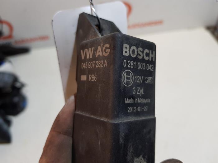 Glow plug relay Seat ST 1.2 TDI 0281003042