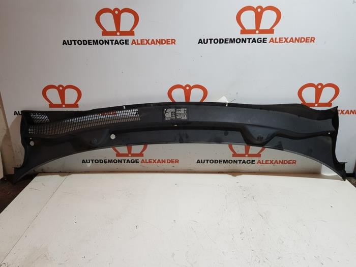 Używane Parawan Opel Corsa D 1.3 CDTi 16V ecoFLEX Cena na żądanie oferowane przez Alexander Autodemontage