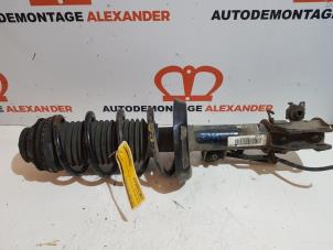 Used Front shock absorber, right Alfa Romeo MiTo (955) 1.3 JTDm 16V Price on request offered by Alexander Autodemontage