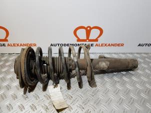 Used Fronts shock absorber, left Citroen Xsara (N1) 1.6i Price € 50,00 Margin scheme offered by Alexander Autodemontage