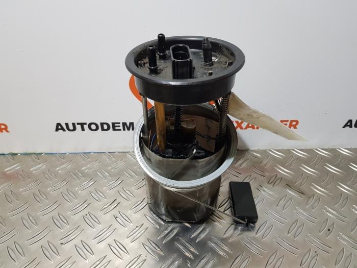 Usagé Pompe d'injection Seat Ibiza IV (6J5) 1.4 TDI Prix € 9,99 Règlement à la marge proposé par Alexander Autodemontage