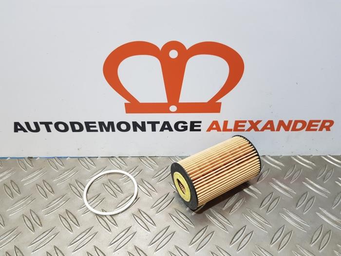 Gebrauchte Ölfilter Opel Corsa C (F08/68) 1.4 16V Preis auf Anfrage angeboten von Alexander Autodemontage