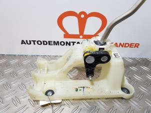 Usagé Timonerie de changement de vitesse Suzuki Alto (GF) 1.0 12V Prix sur demande proposé par Alexander Autodemontage