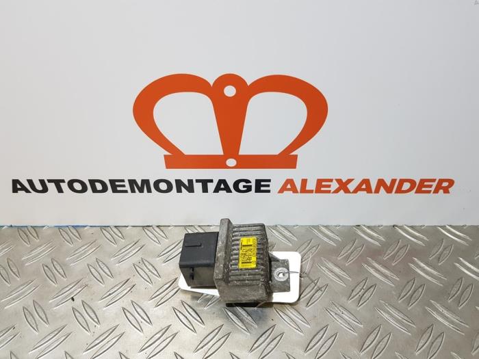 Usagé Ordinateur refroidisseur Renault Master III (JV) 2.3 dCi 16V 145 Prix € 20,00 Règlement à la marge proposé par Alexander Autodemontage