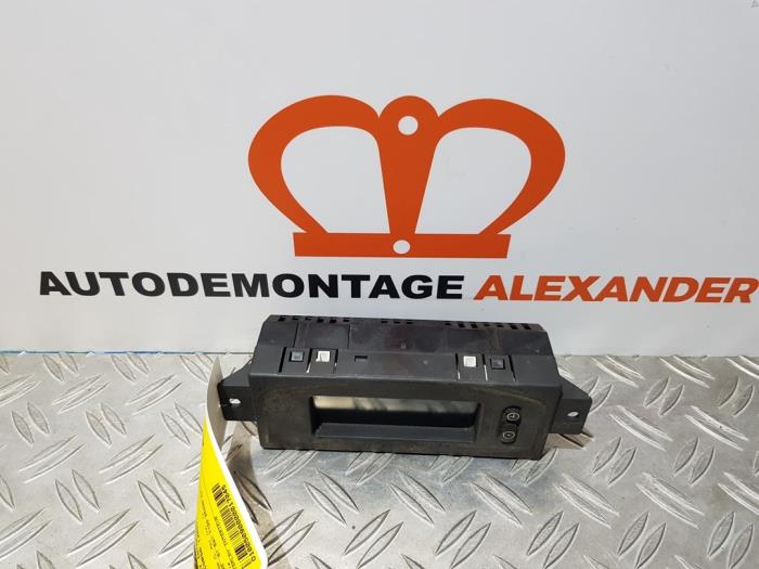 Begagnade Innerdisplay Opel Corsa C (F08/68) 1.2 16V Pris på förfrågan erbjuds av Alexander Autodemontage