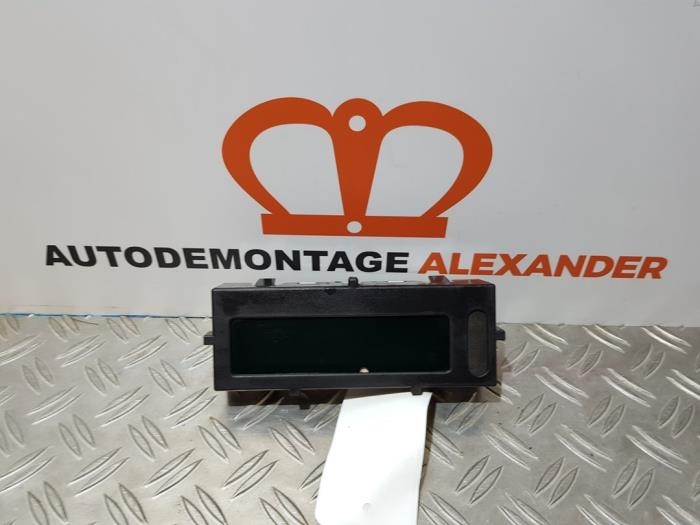 Begagnade Innerdisplay Opel Vivaro A 2.0 CDTI Pris på förfrågan erbjuds av Alexander Autodemontage