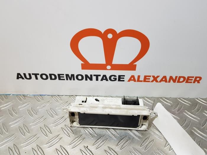 Begagnade Innerdisplay Peugeot 307 (3A/C/D) 1.4 Pris € 20,00 Marginaltabell erbjuds av Alexander Autodemontage