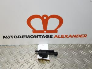 Used Vacuum valve Smart Fortwo Cabrio (450.4) 0.7 Price on request offered by Alexander Autodemontage
