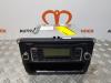 Radio CD player from a Volkswagen Polo V (6R), 2009 / 2017 1.6 TDI 16V 90, Hatchback, Diesel, 1.598cc, 66kW (90pk), FWD, CAYB, 2009-06 / 2014-05 2010