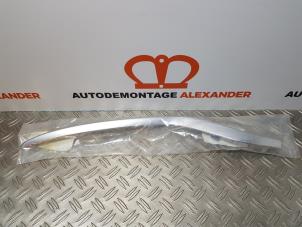 Used Front bumper strip, left Mercedes E (W212) E-200 CGI 16V BlueEfficiency Price on request offered by Alexander Autodemontage