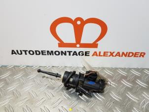 Used Clutch master cylinder Audi A3 (8P1) 1.6 16V FSI Price on request offered by Alexander Autodemontage