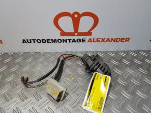 Used Heater resistor Mercedes C (W202) 2.8 C-280 24V Price on request offered by Alexander Autodemontage