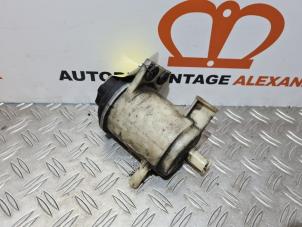 Used Power steering fluid reservoir Chevrolet Spark 1.0 16V Bifuel Price on request offered by Alexander Autodemontage