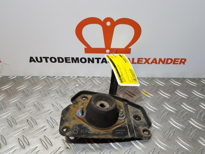 Used Engine mount Peugeot Partner (GC/GF/GG/GJ/GK) 1.6 HDI 90 16V Price € 30,00 Margin scheme offered by Alexander Autodemontage