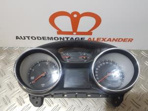 Usagé Instrument de bord Opel Astra K 1.6 CDTI 110 16V Prix € 150,00 Règlement à la marge proposé par Alexander Autodemontage