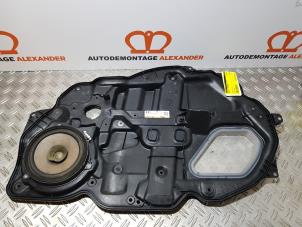 Usagé Panneau 4 portes avant droite Mazda 2 (DE) 1.4 CDVi 16V Prix sur demande proposé par Alexander Autodemontage