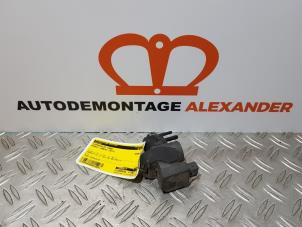 Used Turbo relief valve Renault Kangoo/Grand Kangoo (KW) 1.5 dCi 90 FAP Price € 30,00 Margin scheme offered by Alexander Autodemontage