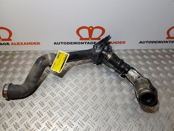 Gebrauchte Intercooler Rohr Renault Kangoo/Grand Kangoo (KW) 1.5 dCi 90 FAP Preis € 100,00 Margenregelung angeboten von Alexander Autodemontage