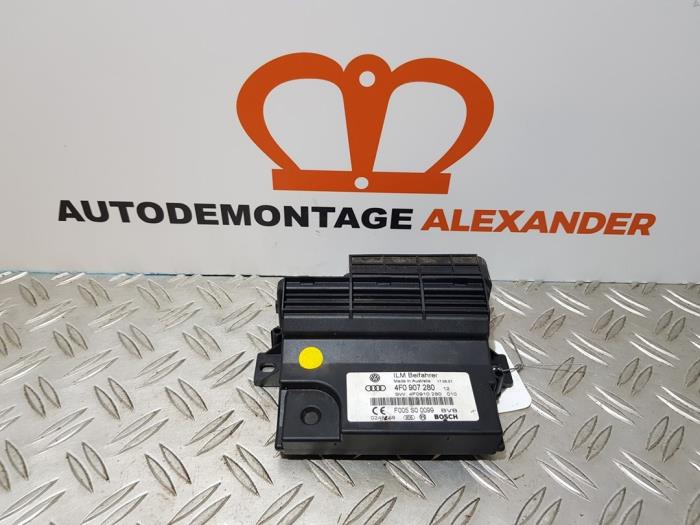 Używane Modul Comfort Audi A6 Quattro (C6) 3.2 V6 24V FSI Cena € 69,99 Z VAT oferowane przez Alexander Autodemontage