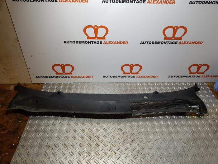 Używane Parawan Opel Corsa D 1.3 CDTi 16V ecoFLEX Cena na żądanie oferowane przez Alexander Autodemontage