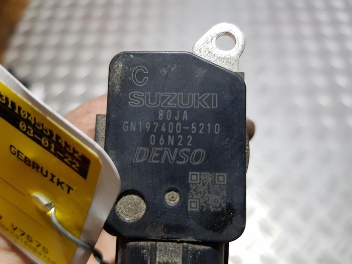 Czujnik masy powietrza z Suzuki Alto (GF) 1.0 12V 2012