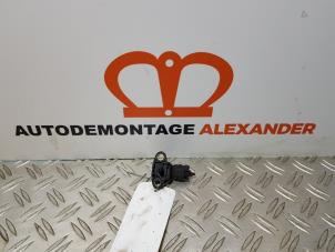 Used Mapping sensor (intake manifold) Mercedes ML II (164/4JG) 3.0 ML-320 CDI 4-Matic V6 24V Price on request offered by Alexander Autodemontage