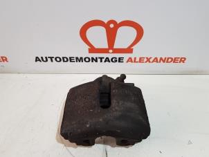 Used Front brake calliper, left Volkswagen Touran (1T1/T2) 1.6 FSI 16V Price € 20,00 Margin scheme offered by Alexander Autodemontage