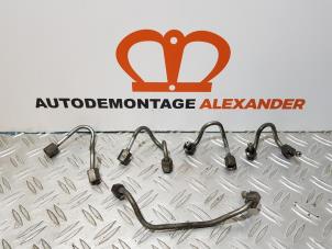 Used Diesel fuel line set Toyota Yaris II (P9) 1.4 D-4D Price on request offered by Alexander Autodemontage