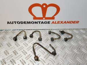 Used Diesel fuel line set Opel Vivaro 1.9 DI Price on request offered by Alexander Autodemontage