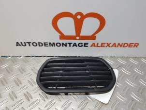 Used Cover, miscellaneous Peugeot 208 I (CA/CC/CK/CL) 1.2 Vti 12V PureTech Price € 10,00 Margin scheme offered by Alexander Autodemontage