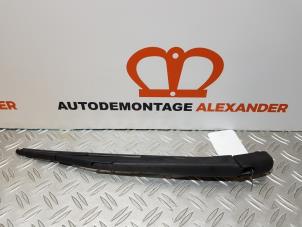 Used Rear wiper arm Alfa Romeo Giulietta (940) 1.6 JTDm 16V Price on request offered by Alexander Autodemontage