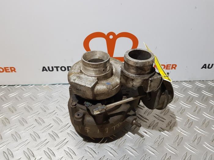 Gebrauchte Turbo Volkswagen Crafter 2.5 TDI 46/50 LWB Preis auf Anfrage angeboten von Alexander Autodemontage