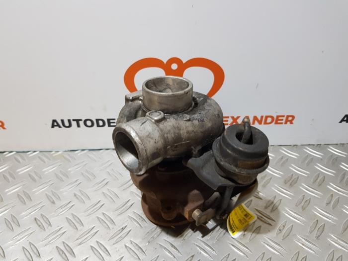 Usagé Turbo Mercedes C (W202) 2.2 C-220 CDI 16V Prix € 80,00 Règlement à la marge proposé par Alexander Autodemontage