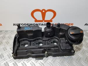 Used Rocker cover Skoda Fabia II Combi 1.2 TDI 12V Greenline Price on request offered by Alexander Autodemontage