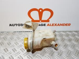 Used Power steering fluid reservoir Fiat Fiorino (225) 1.3 JTD 16V Multijet Price on request offered by Alexander Autodemontage