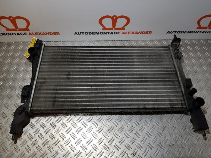 Gebrauchte Kühler Fiat Fiorino (225) 1.3 JTD 16V Multijet Preis € 36,30 Mit Mehrwertsteuer angeboten von Alexander Autodemontage