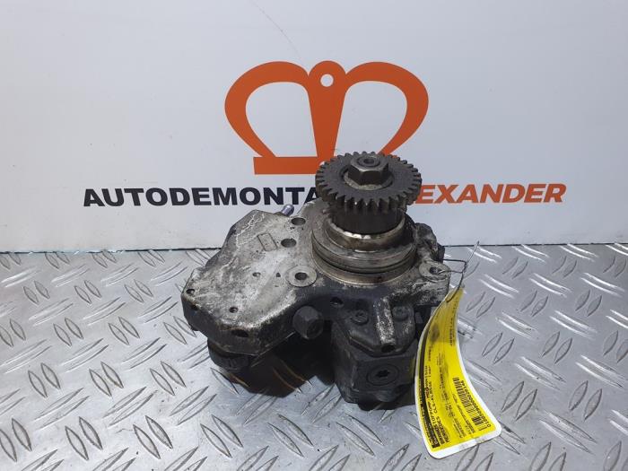 Gebrauchte Kraftstoffpumpe Mechanisch Mercedes CLS (C219) 320 CDI 24V Preis € 250,00 Margenregelung angeboten von Alexander Autodemontage
